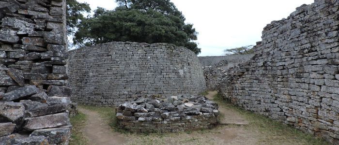 5.-Discover-ancient-Zimbabwe-Ruins.jpg