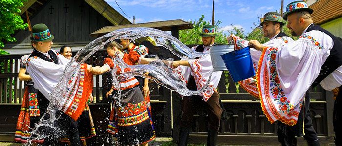 Top 10 Crazy Easter Traditions From Around The World You Didn’t Know About
