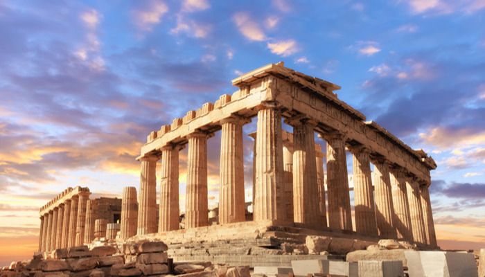 Greece: 13 Best Things To Do For An Epic Mediterranean Adventure (2023)