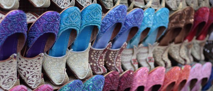 Best Souvenirs In Dubai: Textile Souks