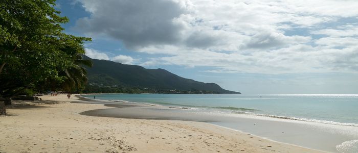 Beau-Vallon.jpg