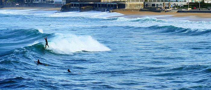 Biarritz surfing