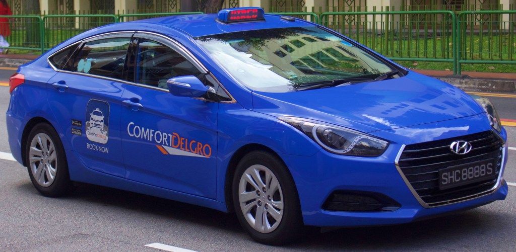 Taxi, Public Transport In Singapore