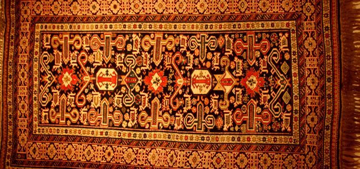 Carpet-Weaving-in-Quba-1.jpg