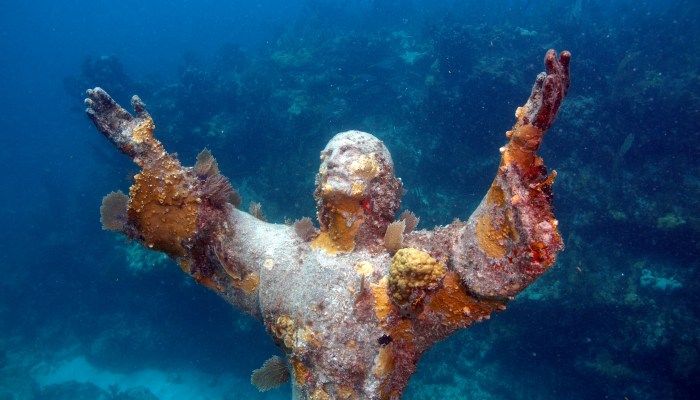Christ of the Abyss, Italy