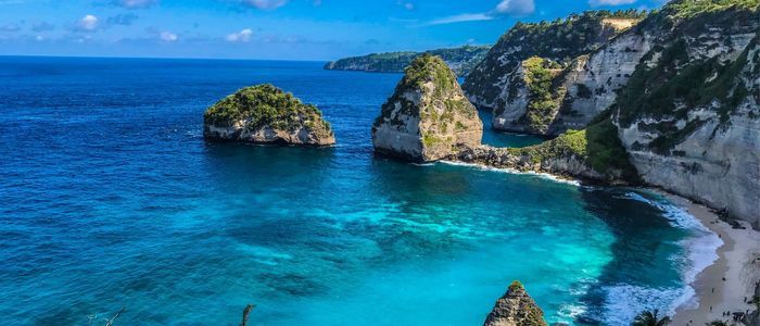 Diamond-Beach-on-Nusa-Penida-1.jpg