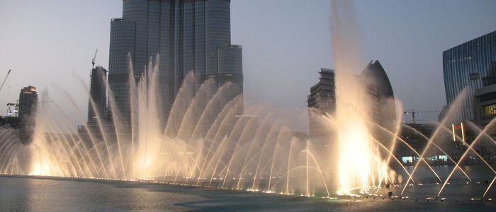 Celebrate Valentine's Day In Dubai  - Light and Water Show