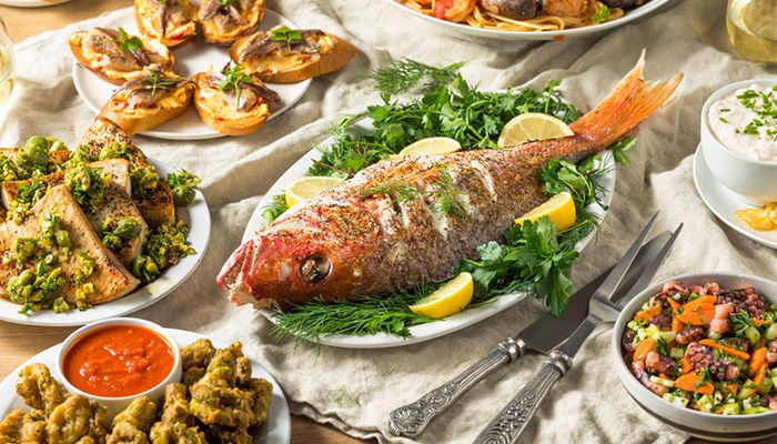 Feast of Seven Fishes (Italy), Christmas Delicacies
