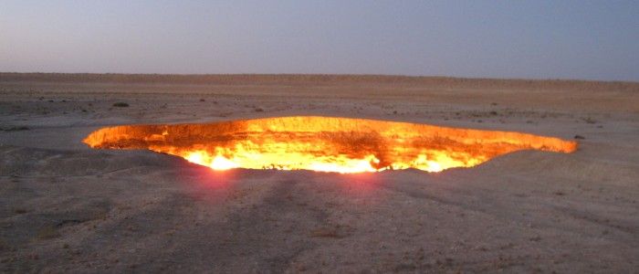 top things to do in Turkmenistan - Gates of Hell