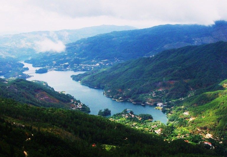 Geres Mountain Range