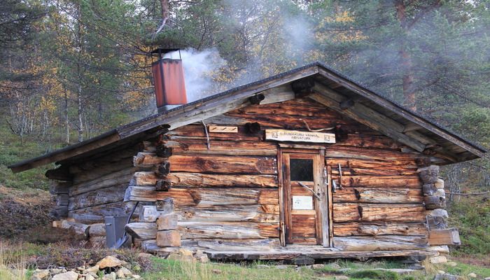 Get lost in the wilderness, Urho
Things To Do For Honeymooners In Lapland