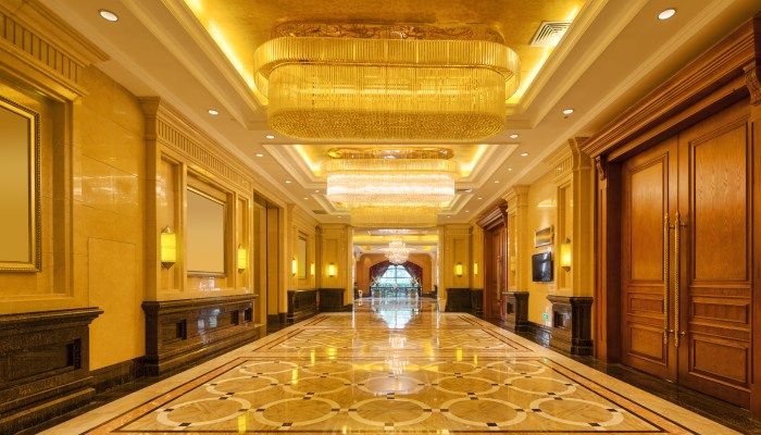The Iconic Burj Al Arab Experience - Everything You Need To Know!