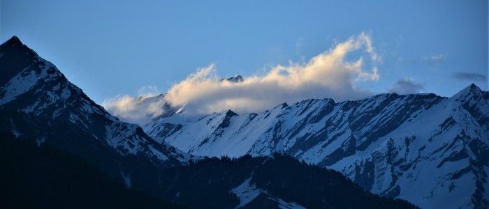 Best Adventure Holidays - Hike up the Himalayas