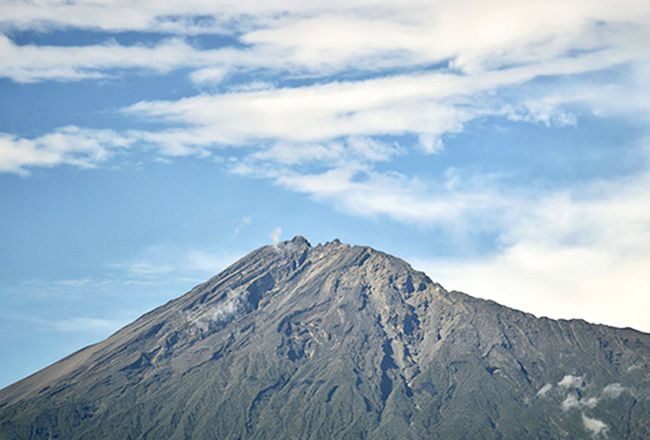 Top 10 Hotels Near Mount Meru Offering Excellent Lodging Options