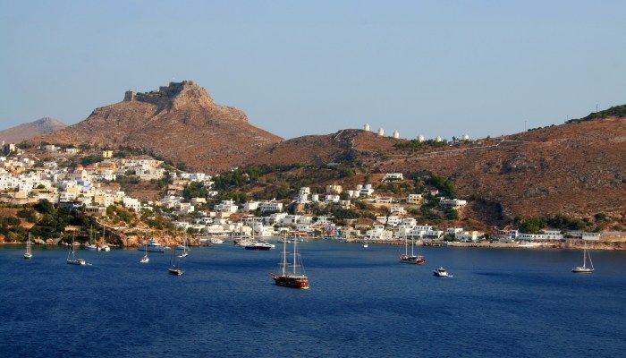 Island Hopping is one of the top things to do in Greece