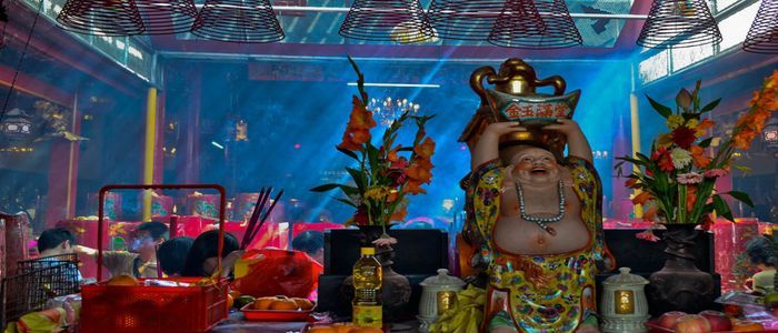things to do in jakarta_temple visit