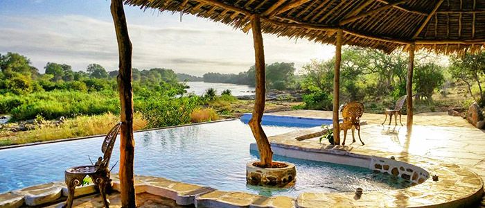 Kiboko Luxury Camp