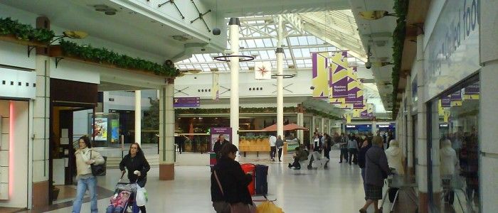 Kingdom Centre Mall