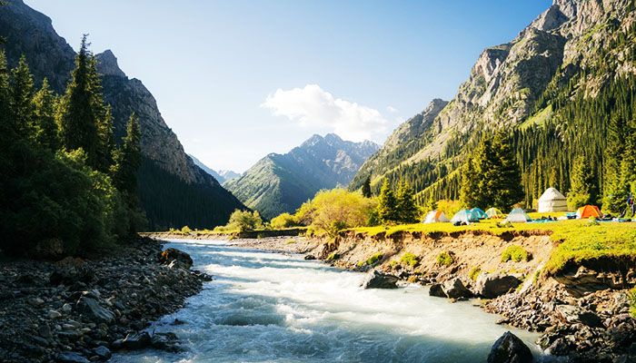 The Prestige List: Travelwings’ Luxe Picks for 2025 Eid Al Fitr