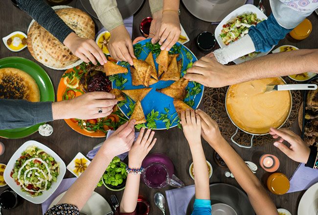 Bringing Families Together In Ramadan #marchofgiving