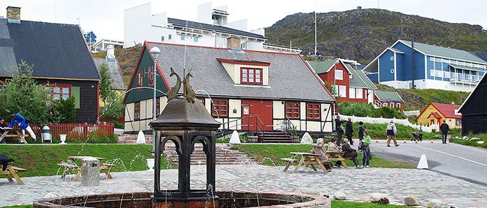 Things to do in Greenland - Memorial Fountain