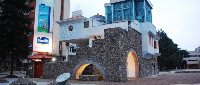 Memorial-House-of-Mother-Teresa.jpg