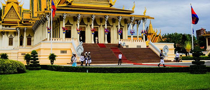 Things to do in Cambodia - Phnom Penh Palace