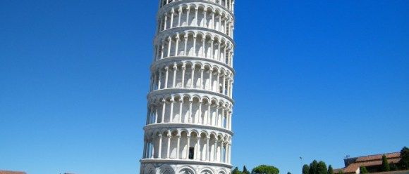 Pisa leaning tower