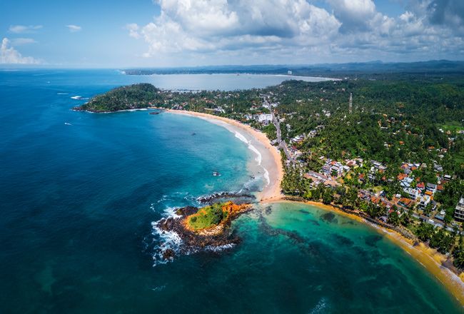 10 Reasons Why Sri Lanka Should Be On Your Travel Bucket List