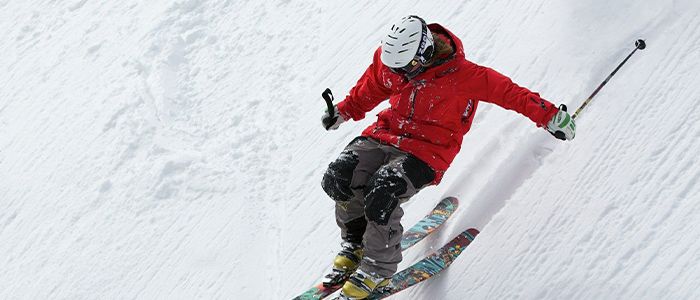 Things to do in Greenland - Skiing in adventure