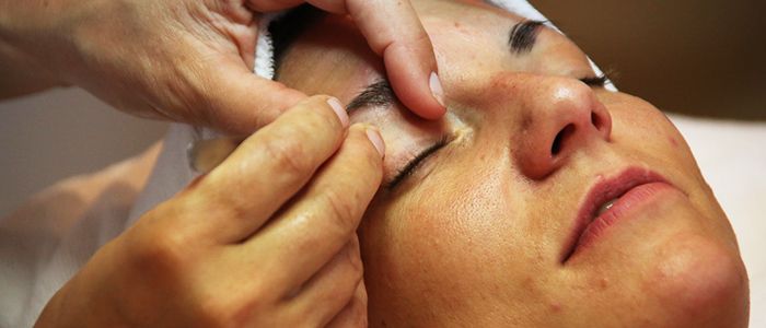 Unusual things to do in Dubai - Gold Treatment