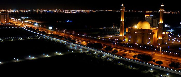 things to do in Bahrain  - visit to the mosque