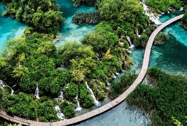 9 One-Of-A-Kind Sustainable Travel Experiences In The World