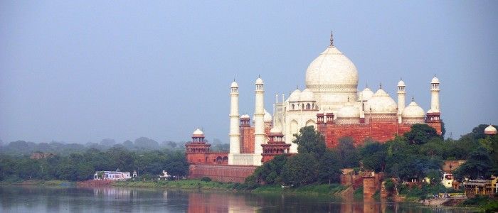 Taj Mahal Agra, Travel to India from home