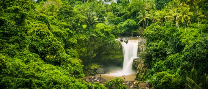 Tegenungan waterfall