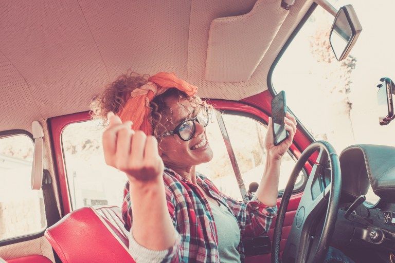 Travel Music Playlist, How to Plan a Road Trip With Friends