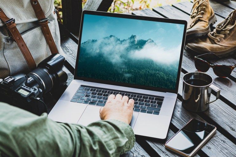 Travel tech kit, How to Plan a Road Trip With Friends