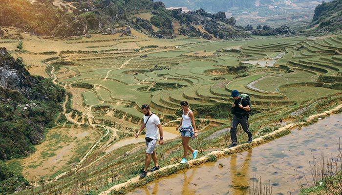Vietnam - Trekking & Traditions
