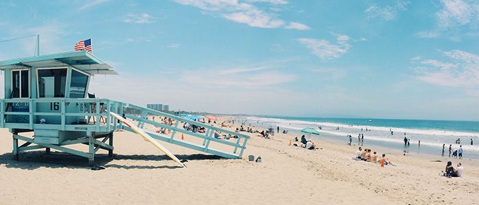 things to do in the USA - Waikiki Beach