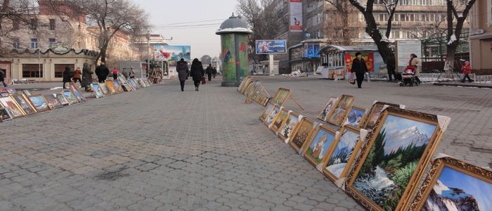 Almaty things to do - Pedestrian street walk