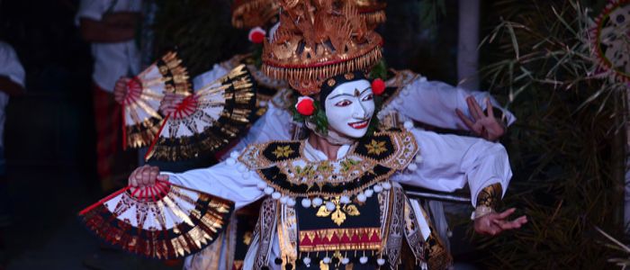 customary dance and plays in bali