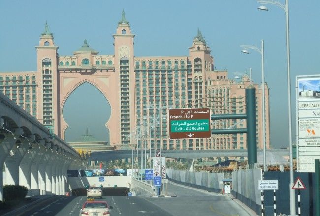 How To Travel From Dubai To Abu Dhabi?