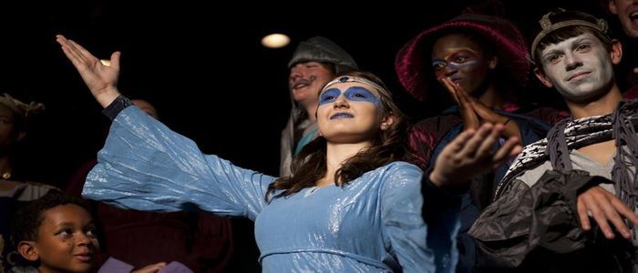 kuta-theatre-with-kids.jpg