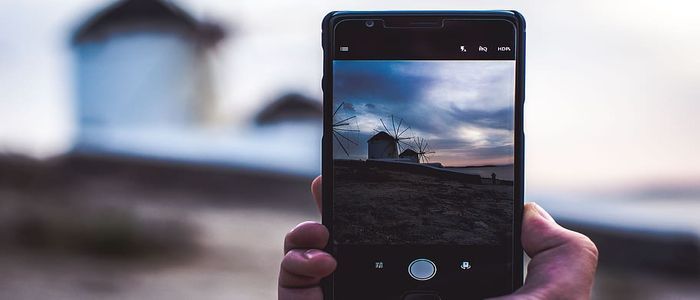 Apps & Gadgets for Traveling - Mobile Phone