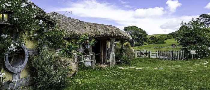 new-zealand-hobbit-hobbiton-tourism-travel-nz.jpg