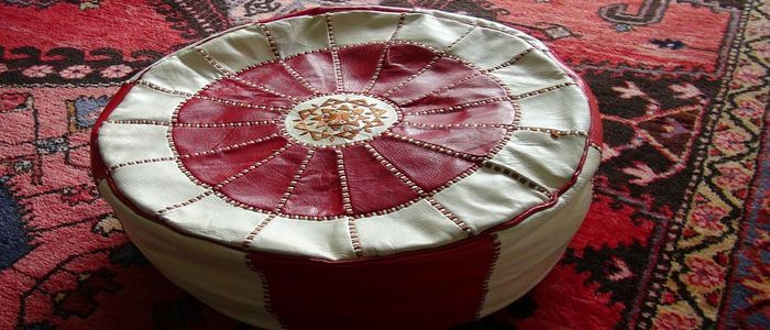 oriental-pouf-ottoman-rug.jpg