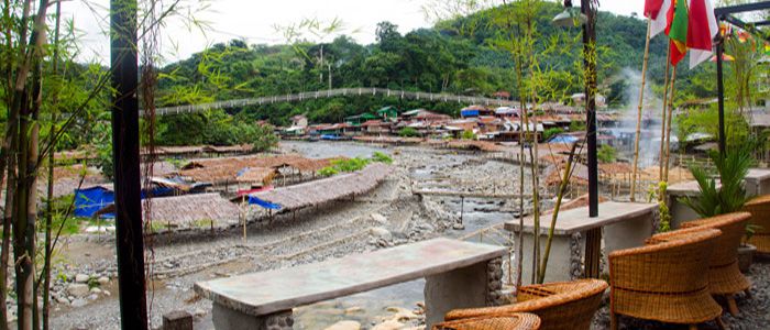 relax in peaceful bukit lawang