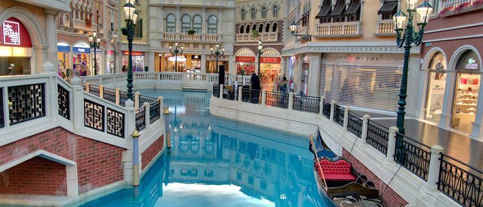 venetian shopping mall