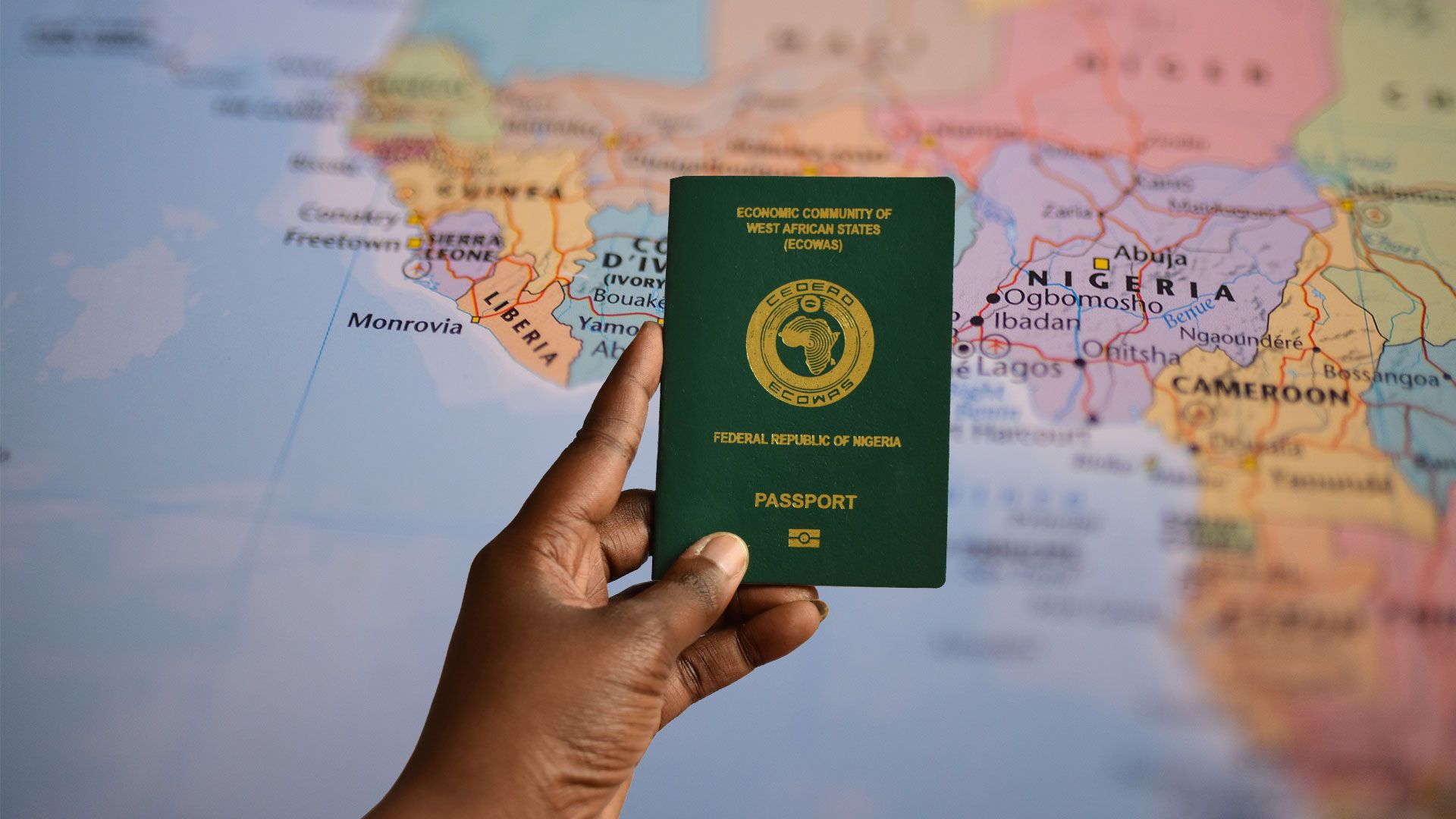 {{ no such element: dict object['name'] }}