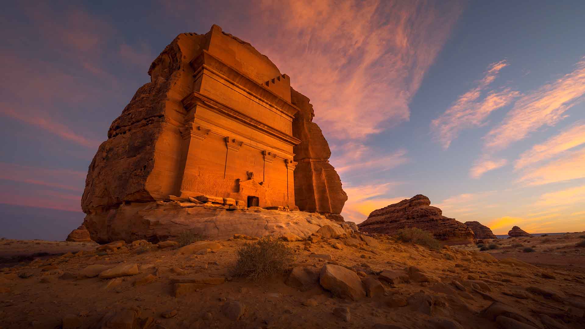 {{ no such element: dict object['name'] }}